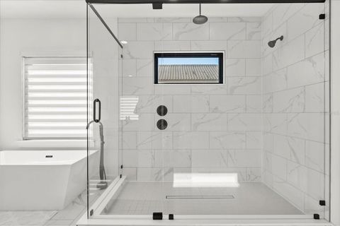 Tiny photo for 16254 Ravenna Court, Montverde, FL 34756 (MLS # G5105468)