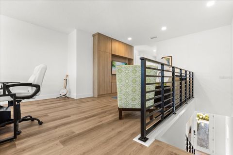 Tiny photo for 16254 Ravenna Court, Montverde, FL 34756 (MLS # G5105468)