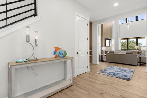 Tiny photo for 16254 Ravenna Court, Montverde, FL 34756 (MLS # G5105468)