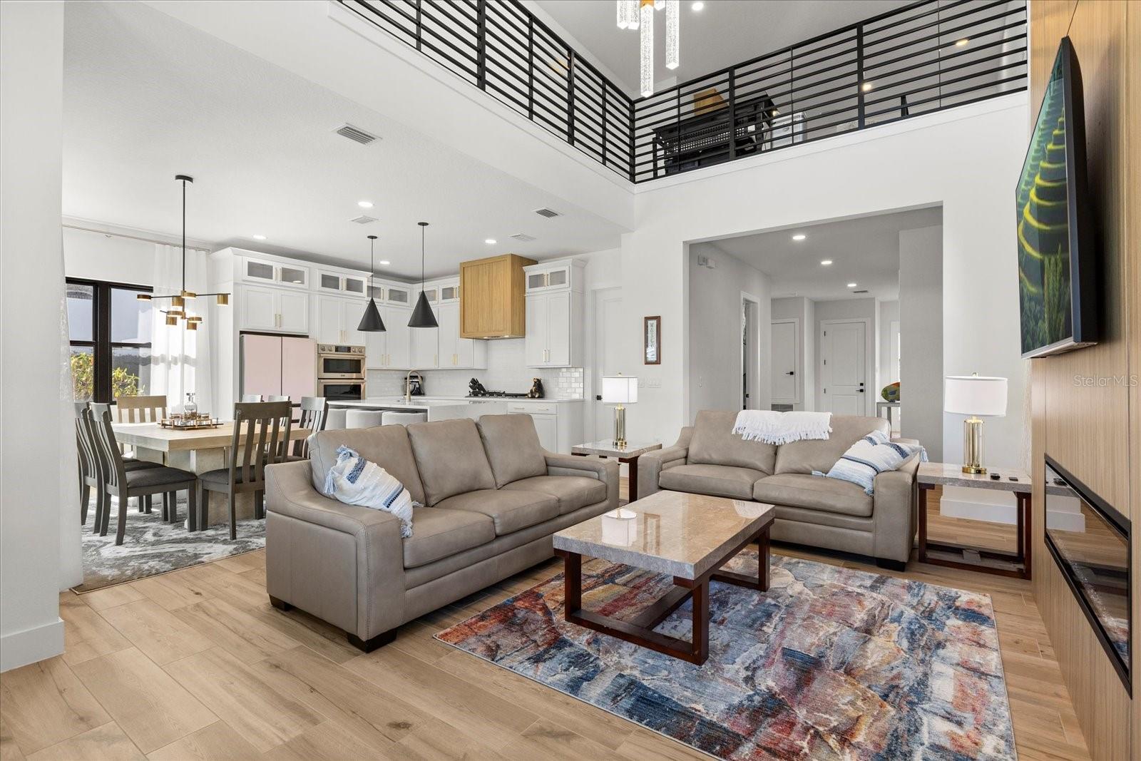 BELLA COLLINA WEST SUB - Residential