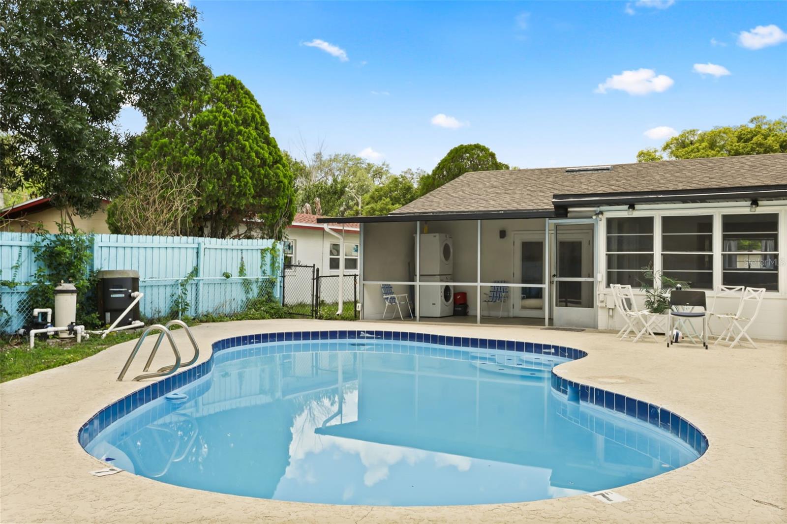 MEDALLION ESTATES - Residential