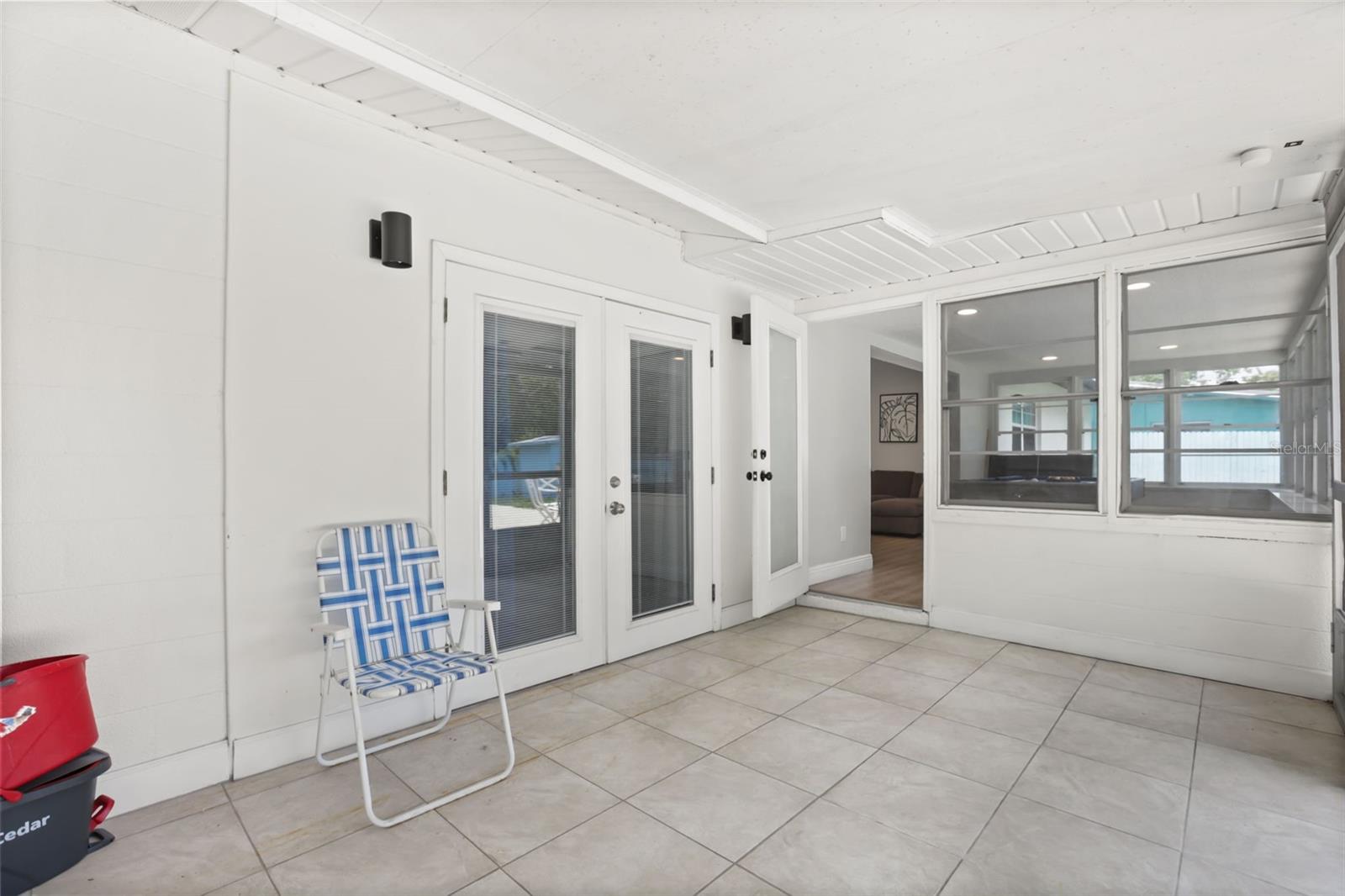 MEDALLION ESTATES - Residential