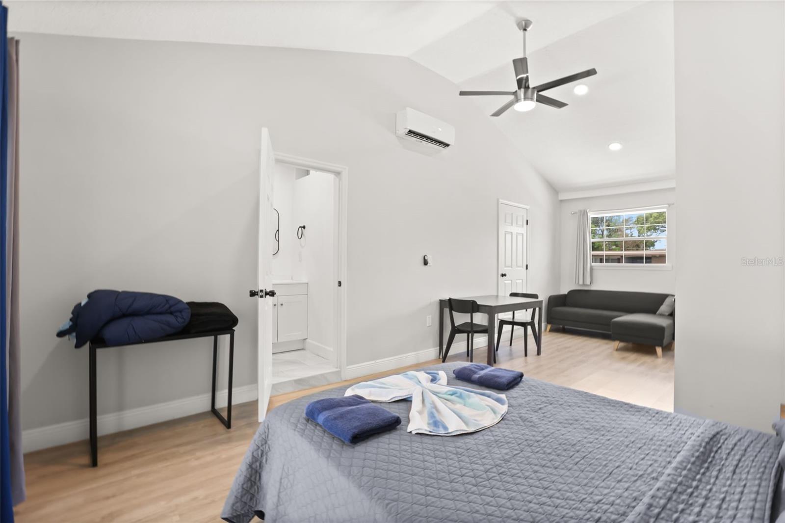 MEDALLION ESTATES - Residential
