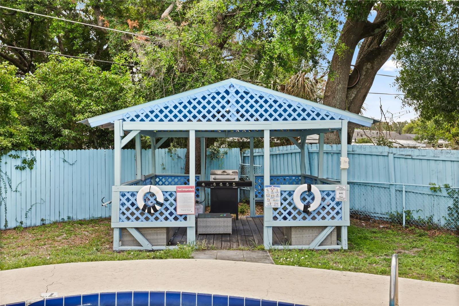 MEDALLION ESTATES - Residential