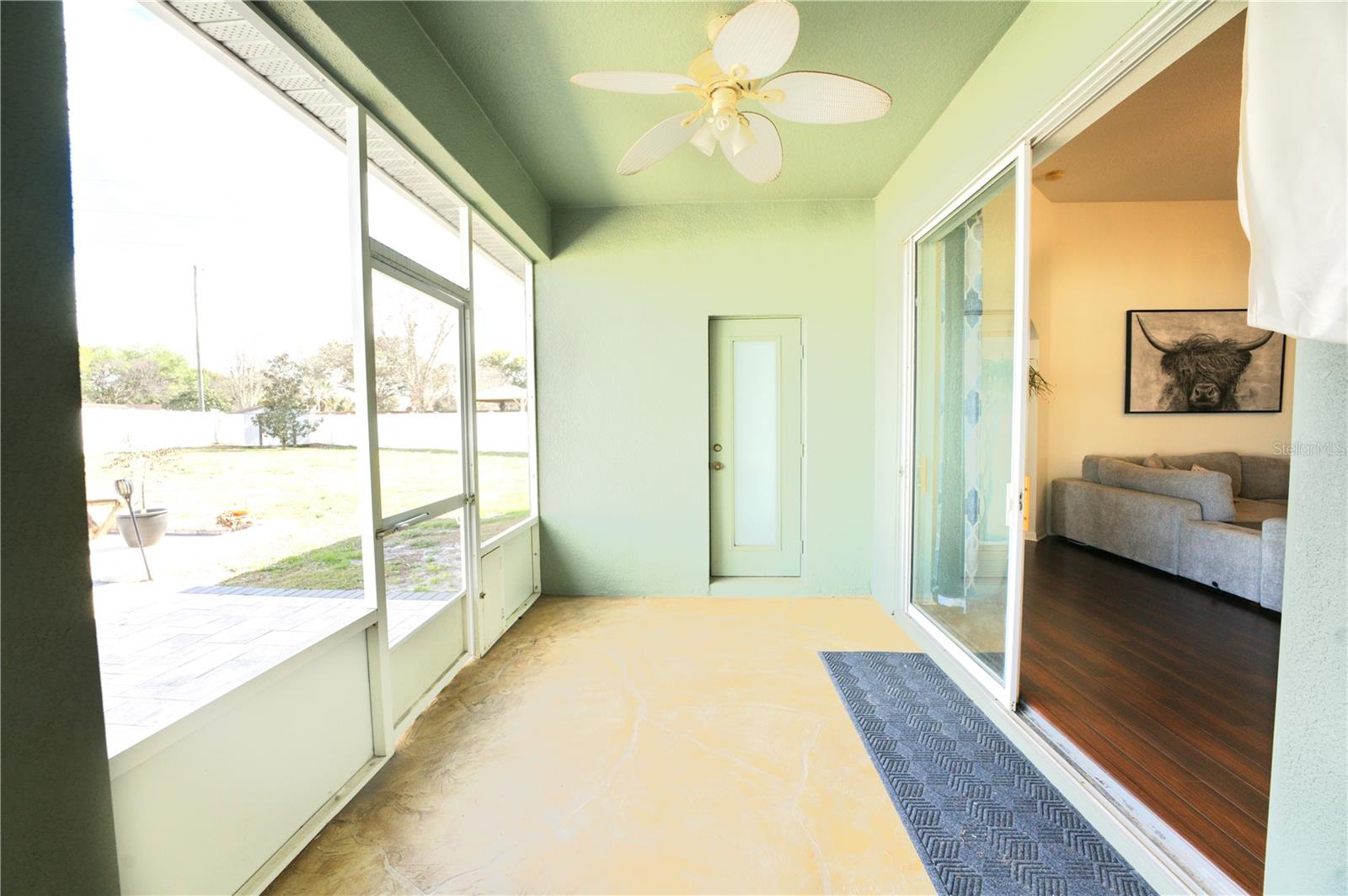 ADDISON PLACE - Residential