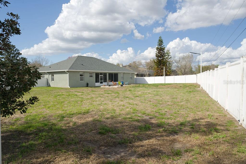 ADDISON PLACE - Residential