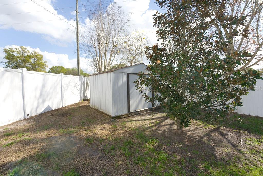 ADDISON PLACE - Residential