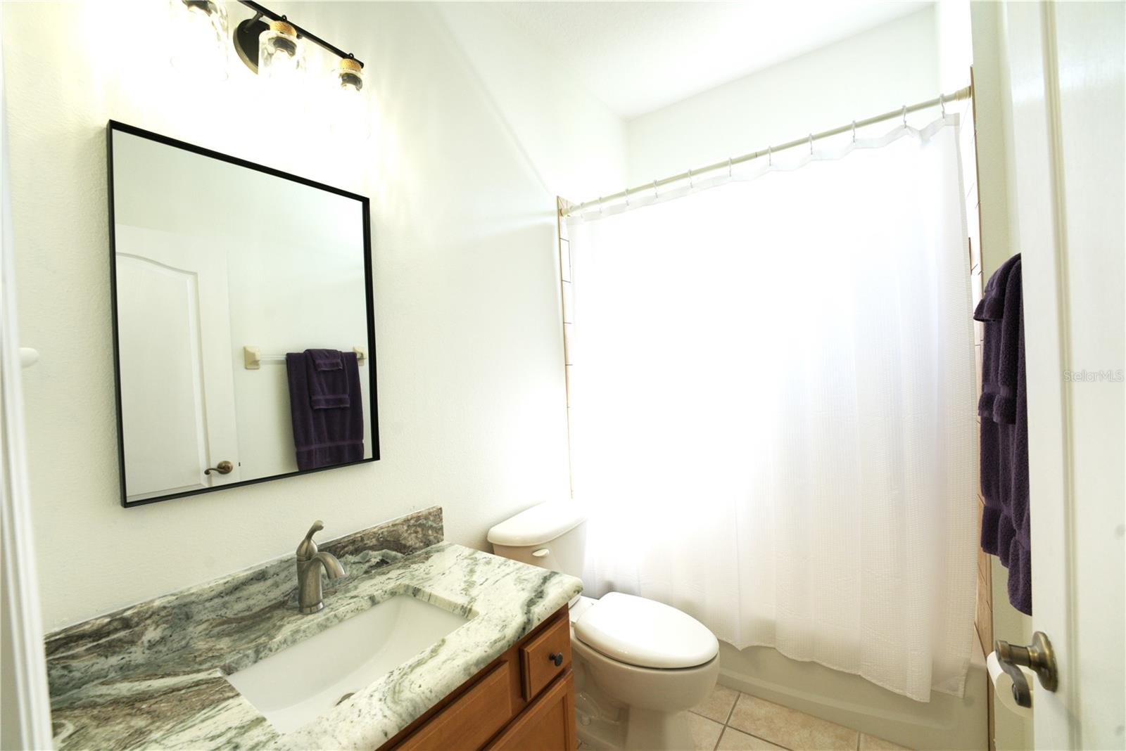 ADDISON PLACE - Residential