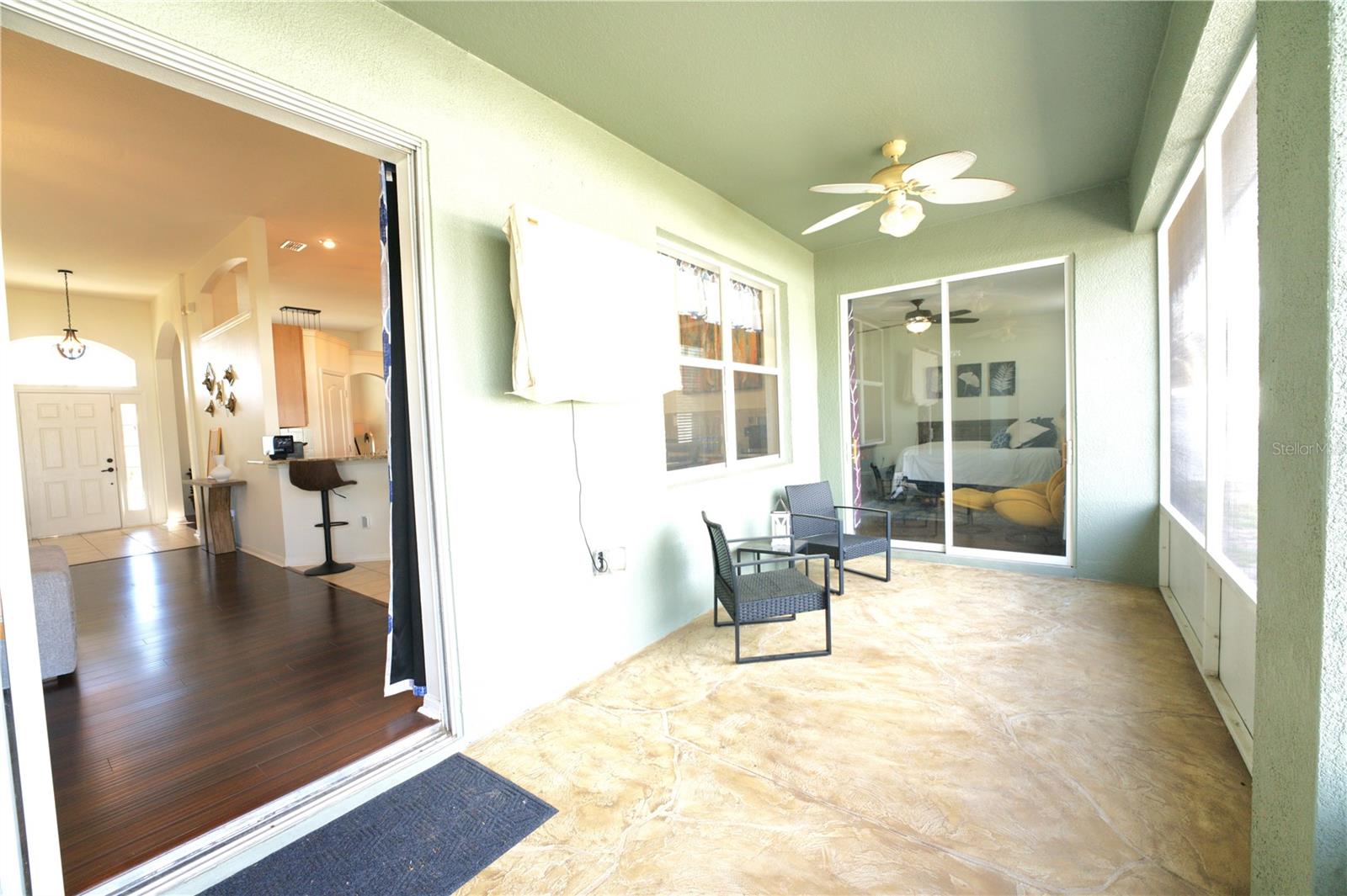 ADDISON PLACE - Residential