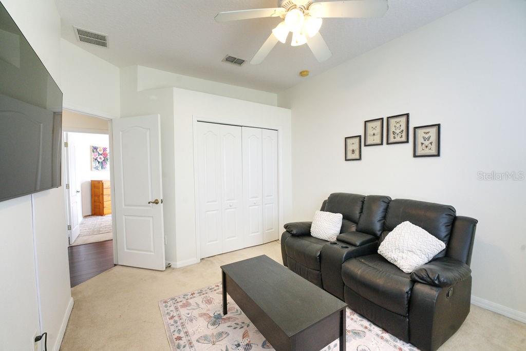 ADDISON PLACE - Residential