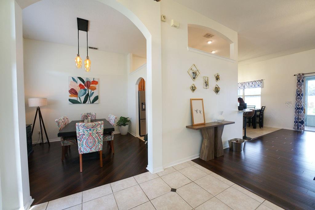 ADDISON PLACE - Residential