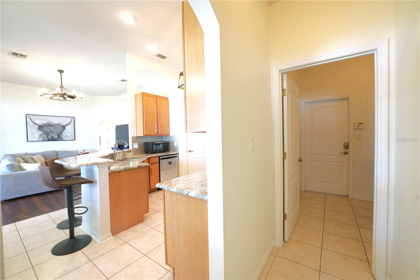 ADDISON PLACE - Residential