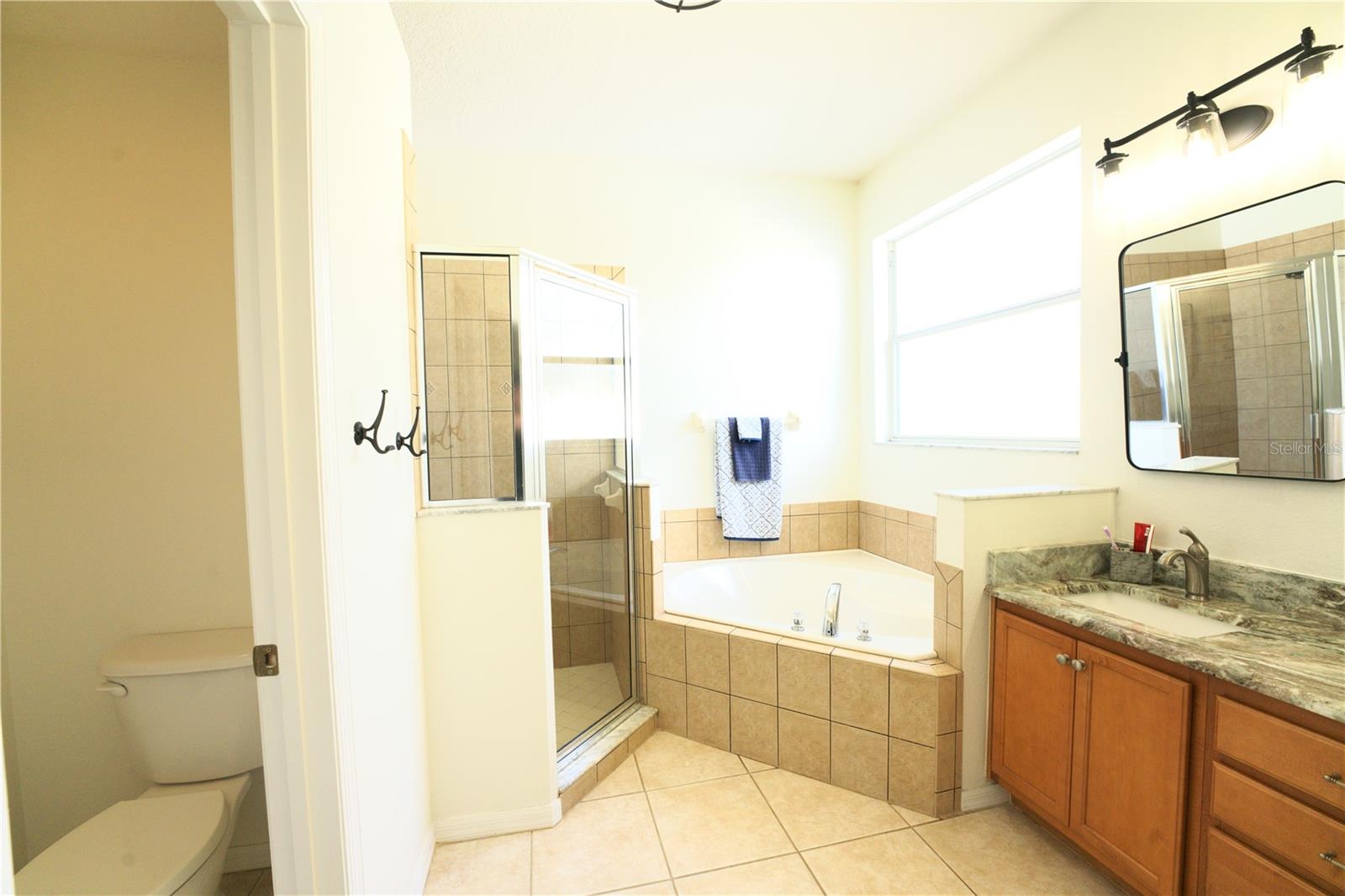 ADDISON PLACE - Residential