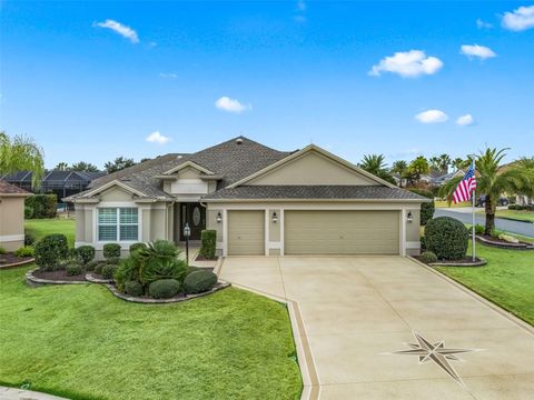 Photo of 3556 Mistletoe Court, The Villages, FL 32163 (MLS # G5106311)