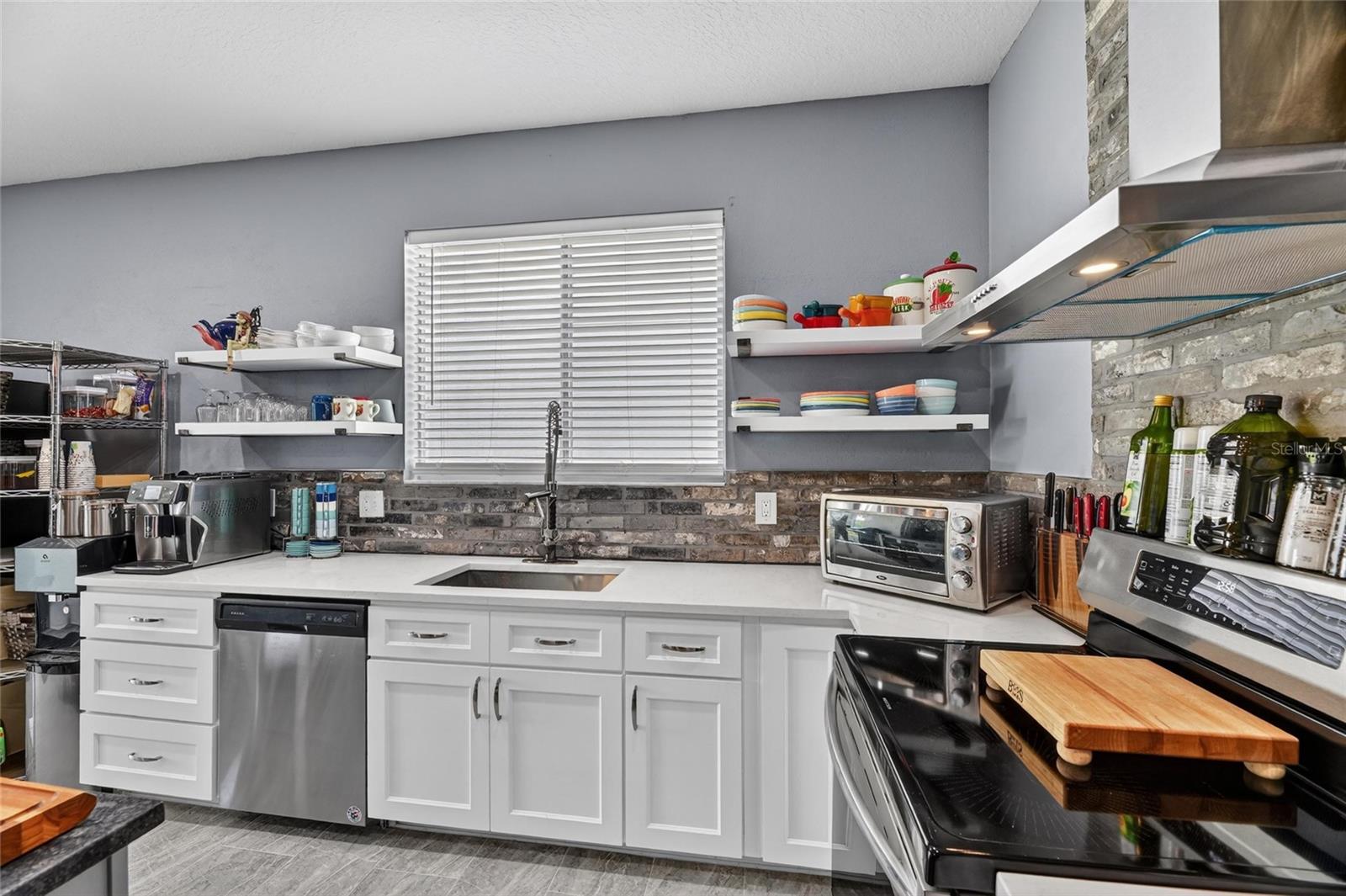 SUMMERFIELD VILLAGE 1 TR 17 - Residential