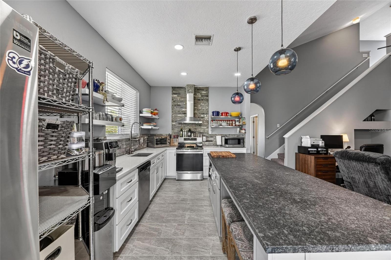 SUMMERFIELD VILLAGE 1 TR 17 - Residential