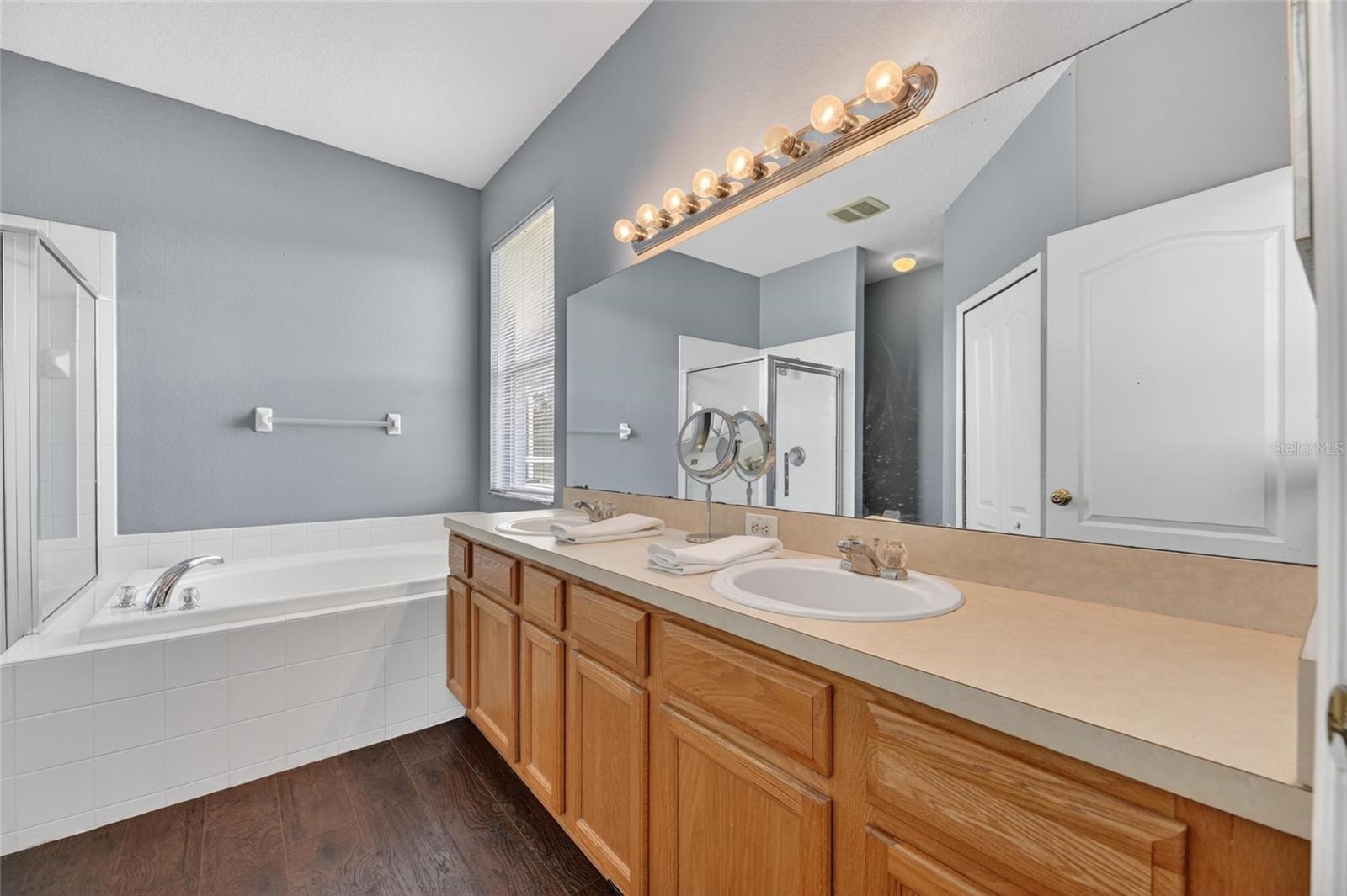 SUMMERFIELD VILLAGE 1 TR 17 - Residential