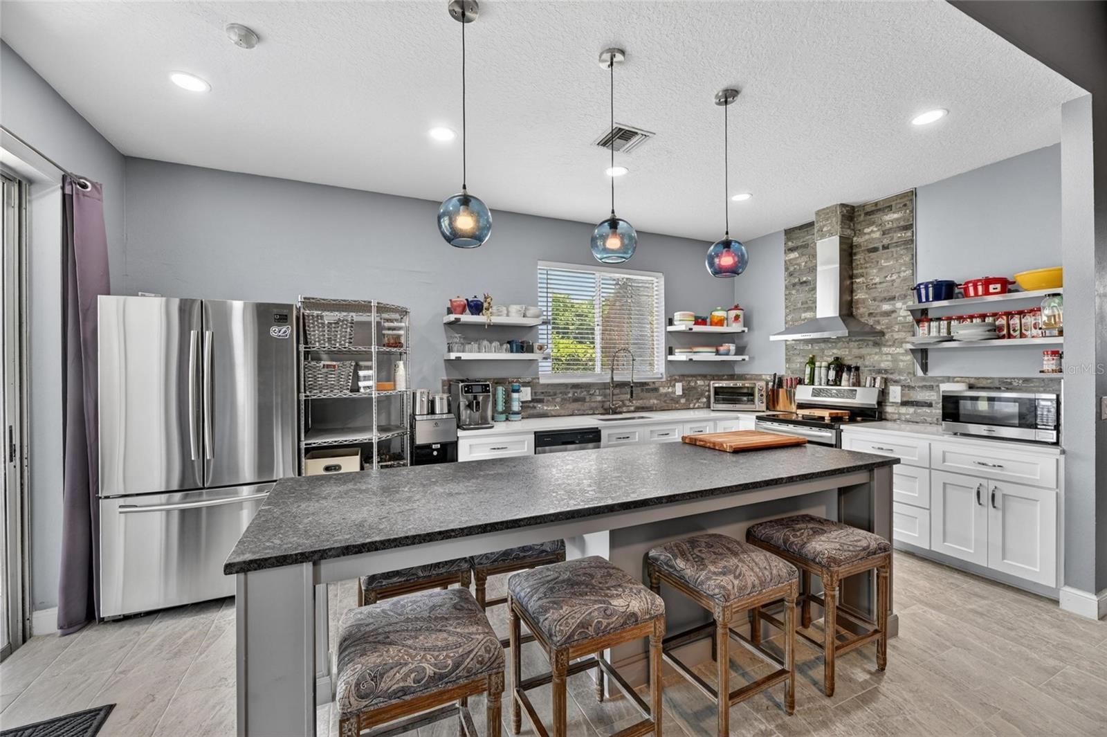 11207 VILLAGE BROOK DRIVE