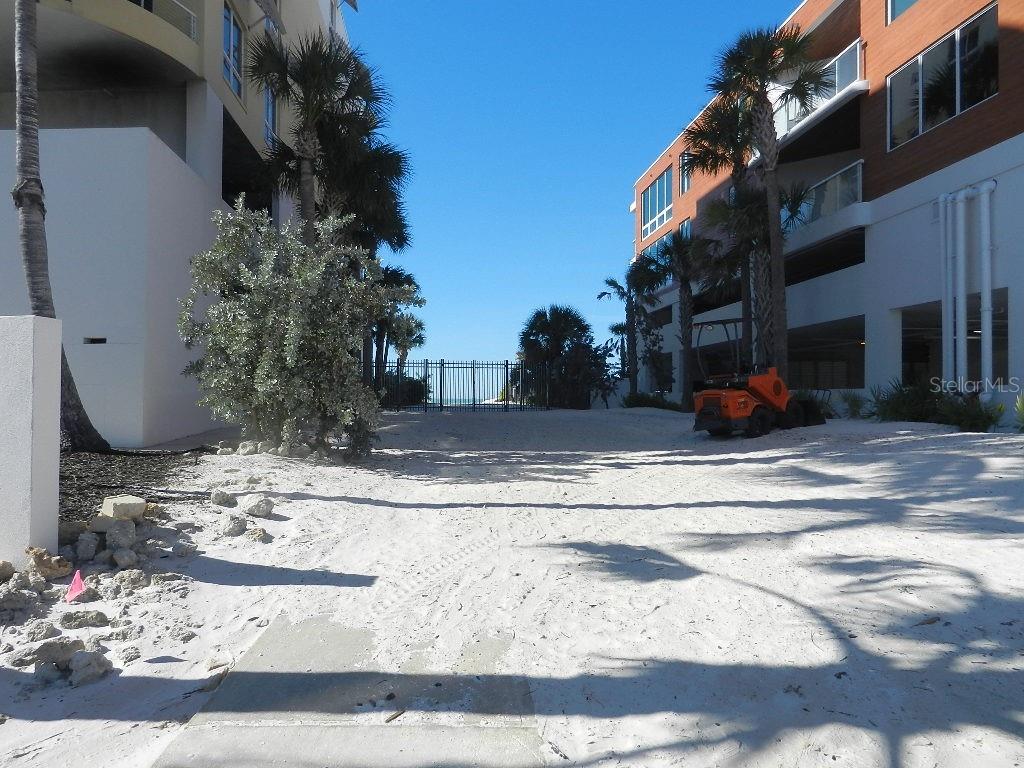 BEACH CLUB AT SIESTA KEY - Residential