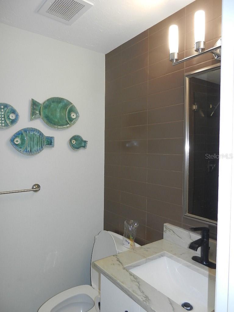 BEACH CLUB AT SIESTA KEY - Residential