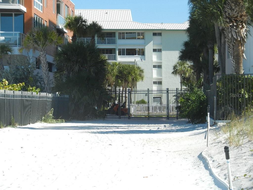 BEACH CLUB AT SIESTA KEY - Residential