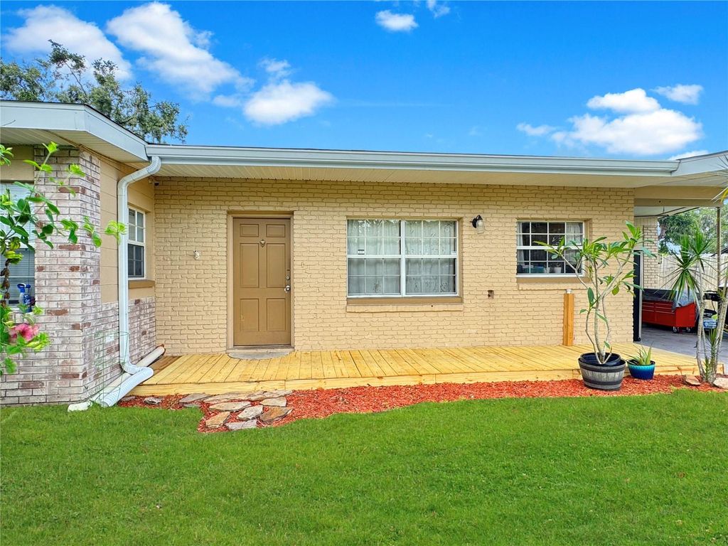 Photo of 760 Bearcreek Drive, Bartow, FL 33830 (MLS # S5129025)