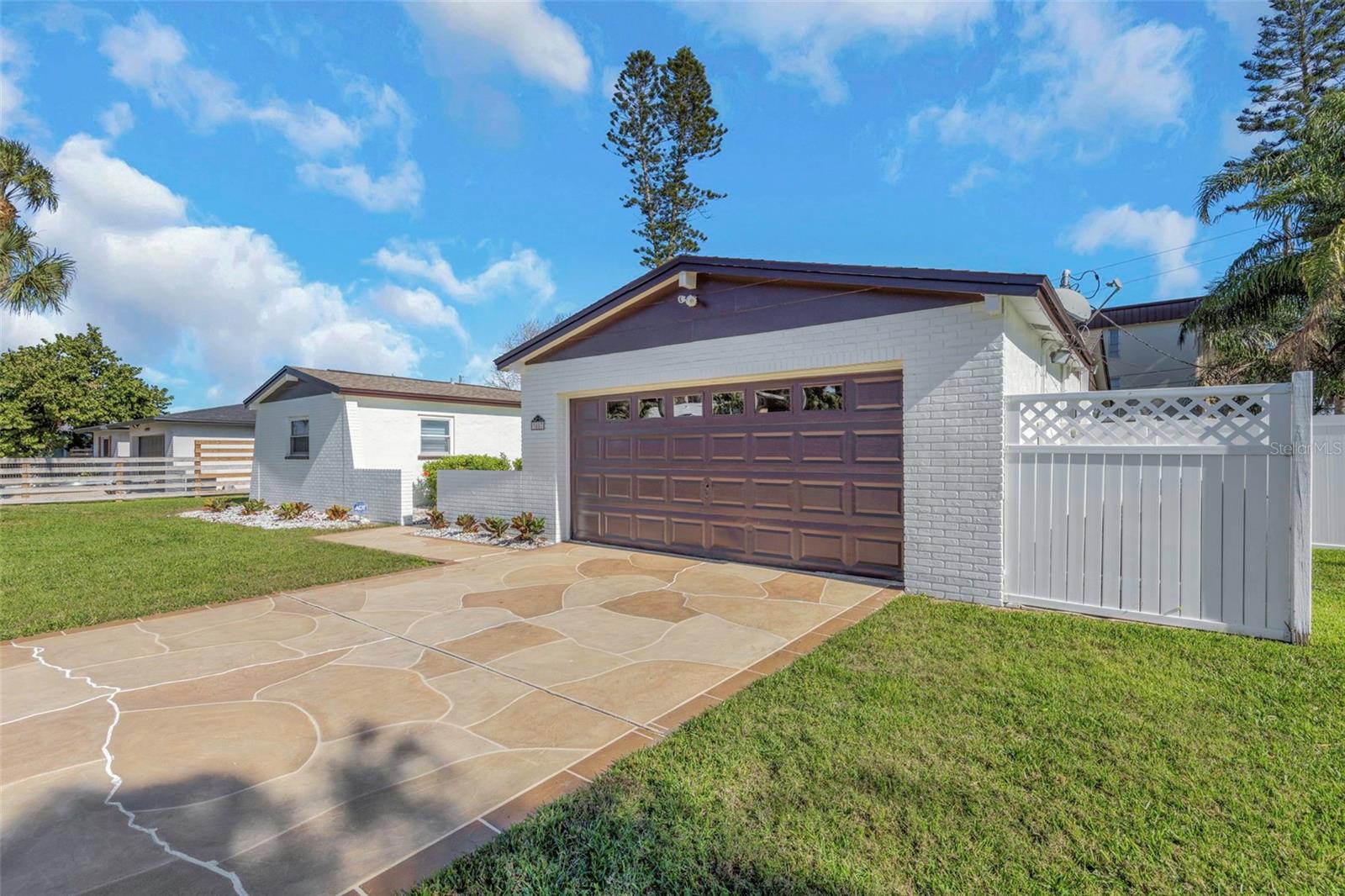 MAXIMO MOORINGS CLUBHOUSE ADD - Residential