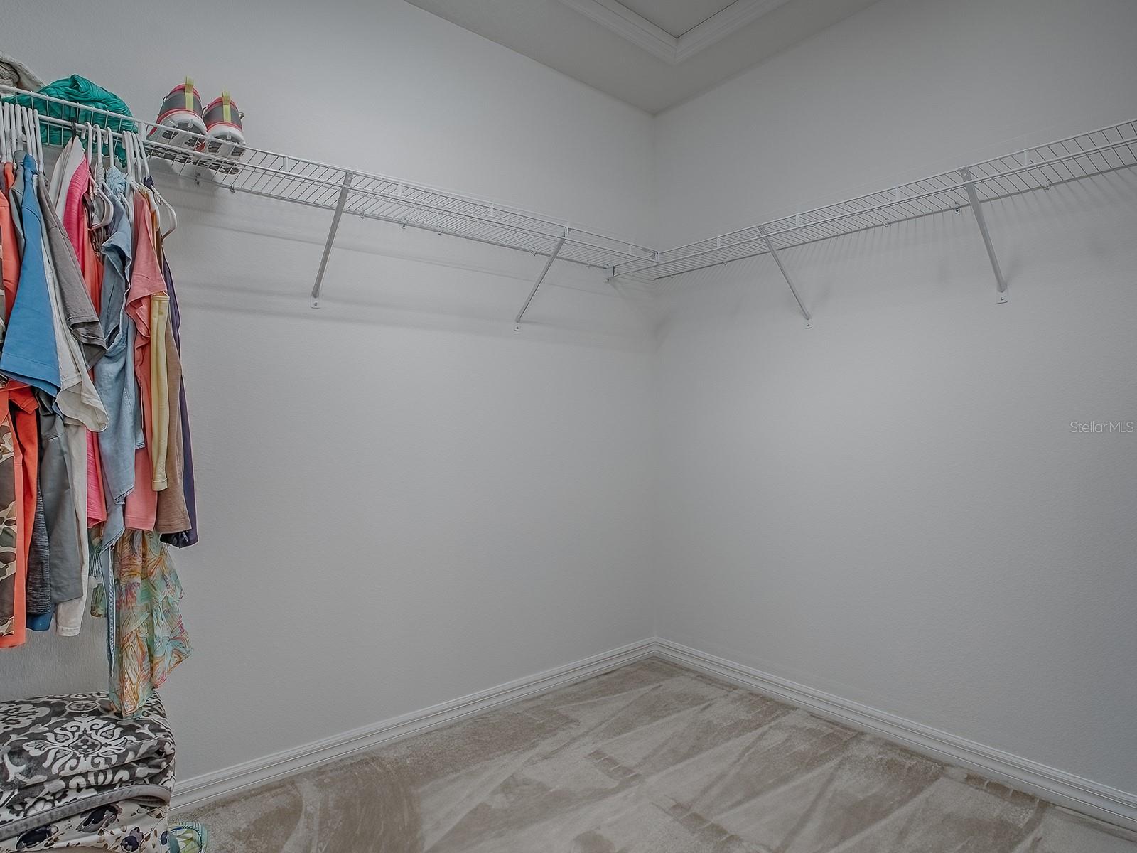 VILLAGES/SOUTHERN OAKS UN 213 - Residential