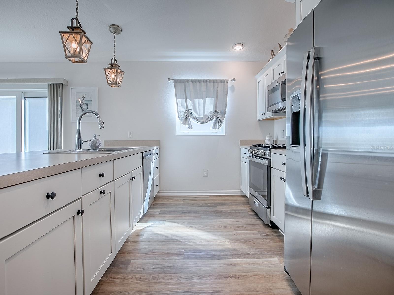 VILLAGES/SOUTHERN OAKS UN 213 - Residential