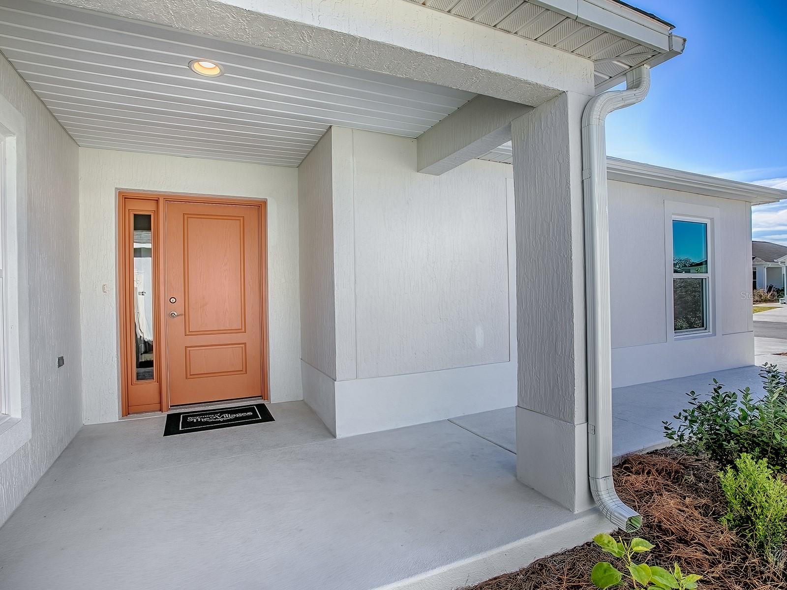 VILLAGES/SOUTHERN OAKS UN 213 - Residential