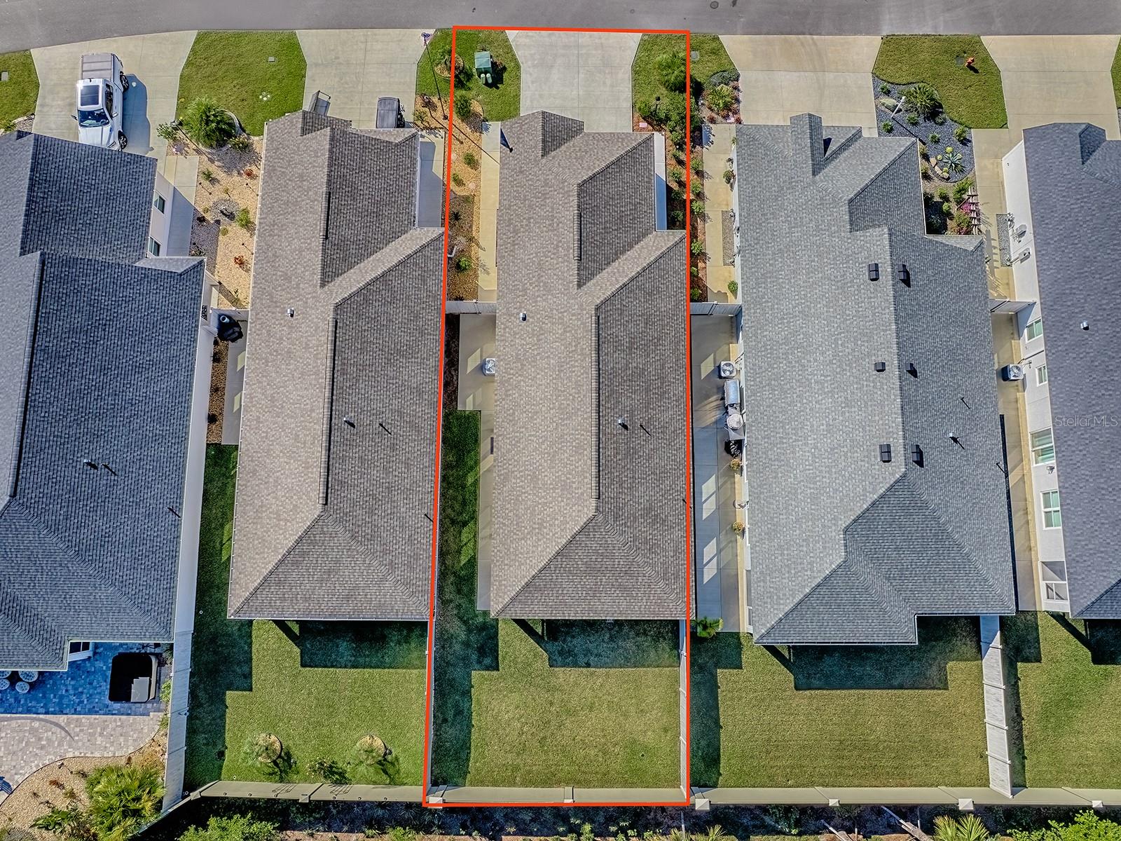 VILLAGES/SOUTHERN OAKS UN 213 - Residential