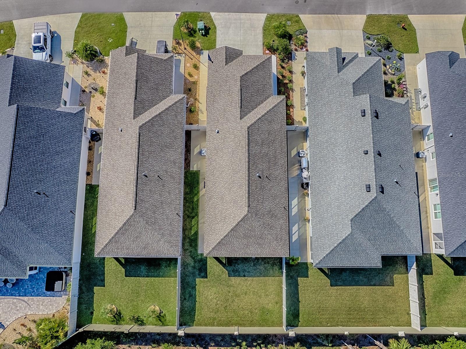 VILLAGES/SOUTHERN OAKS UN 213 - Residential