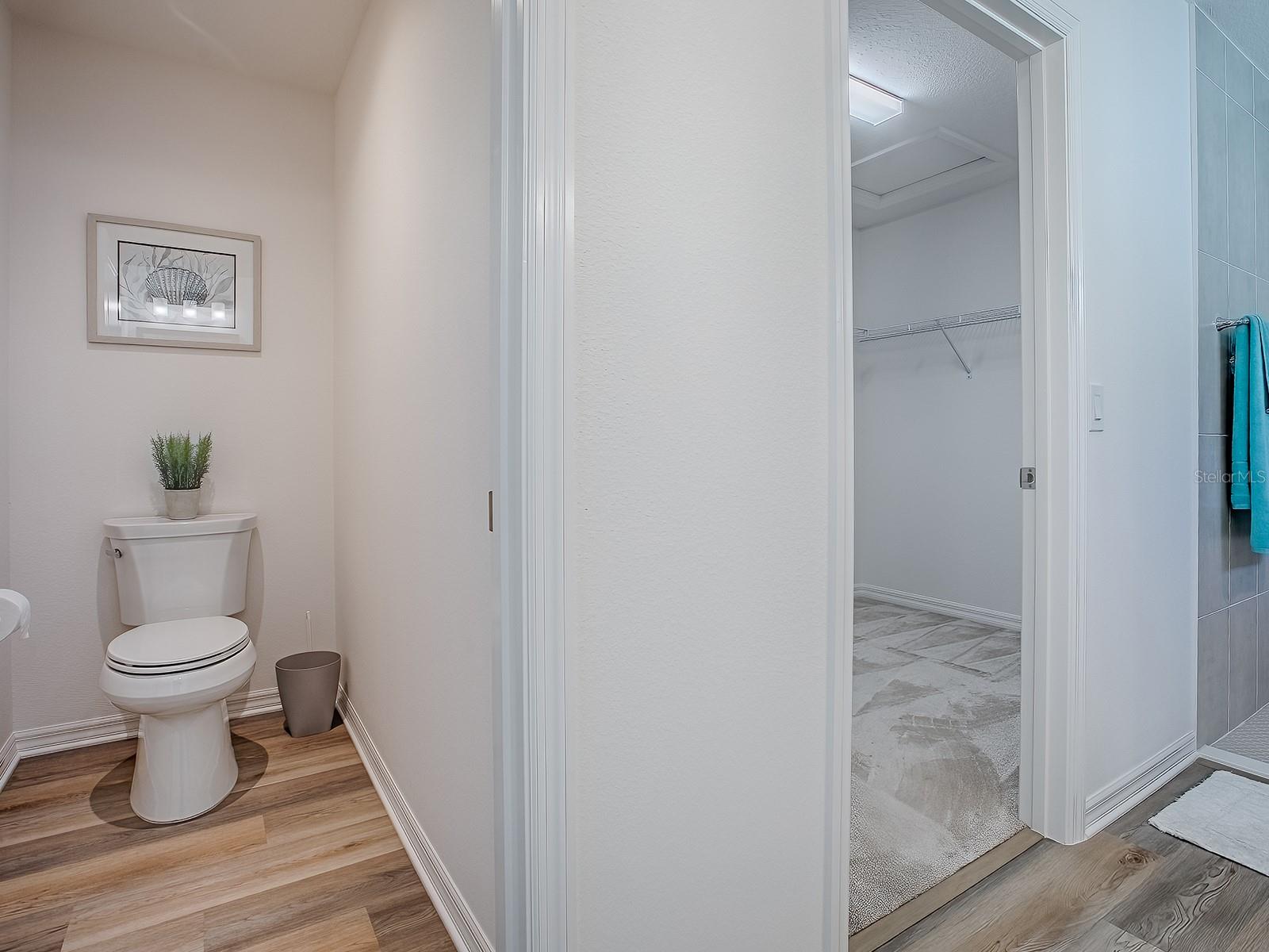 VILLAGES/SOUTHERN OAKS UN 213 - Residential