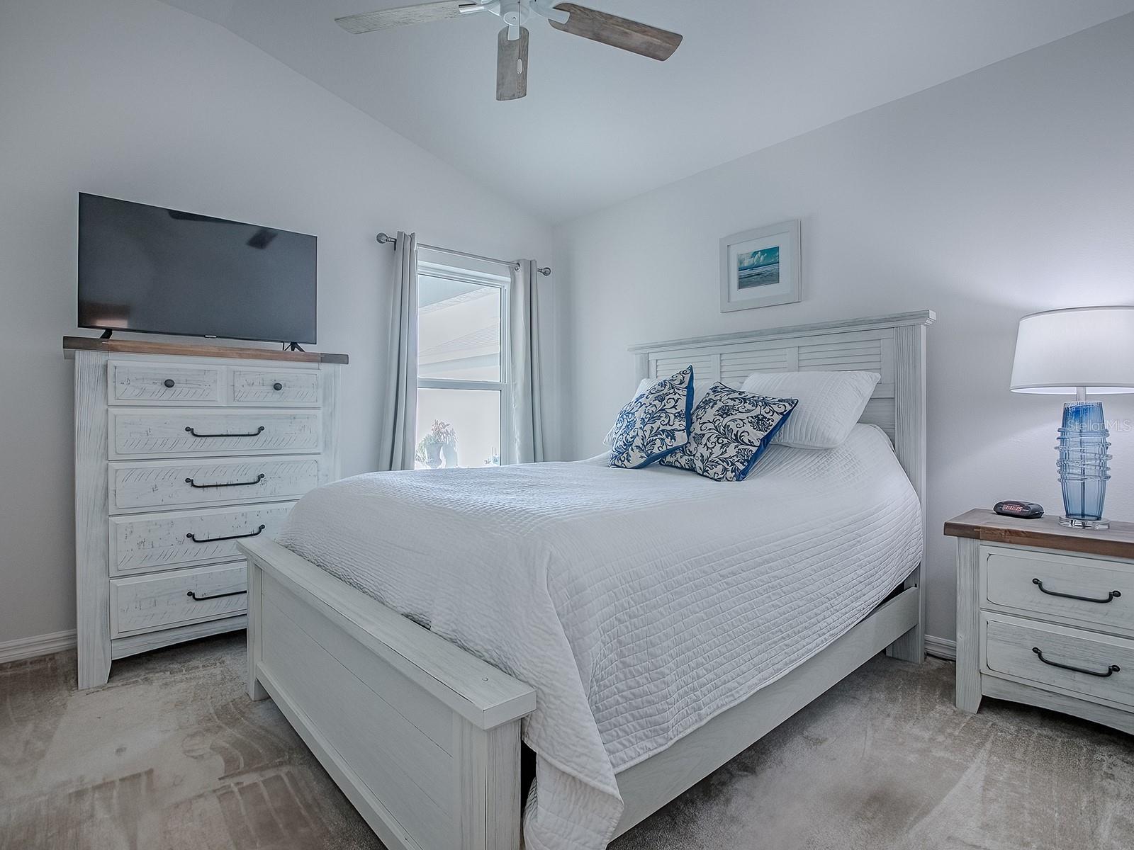 VILLAGES/SOUTHERN OAKS UN 213 - Residential