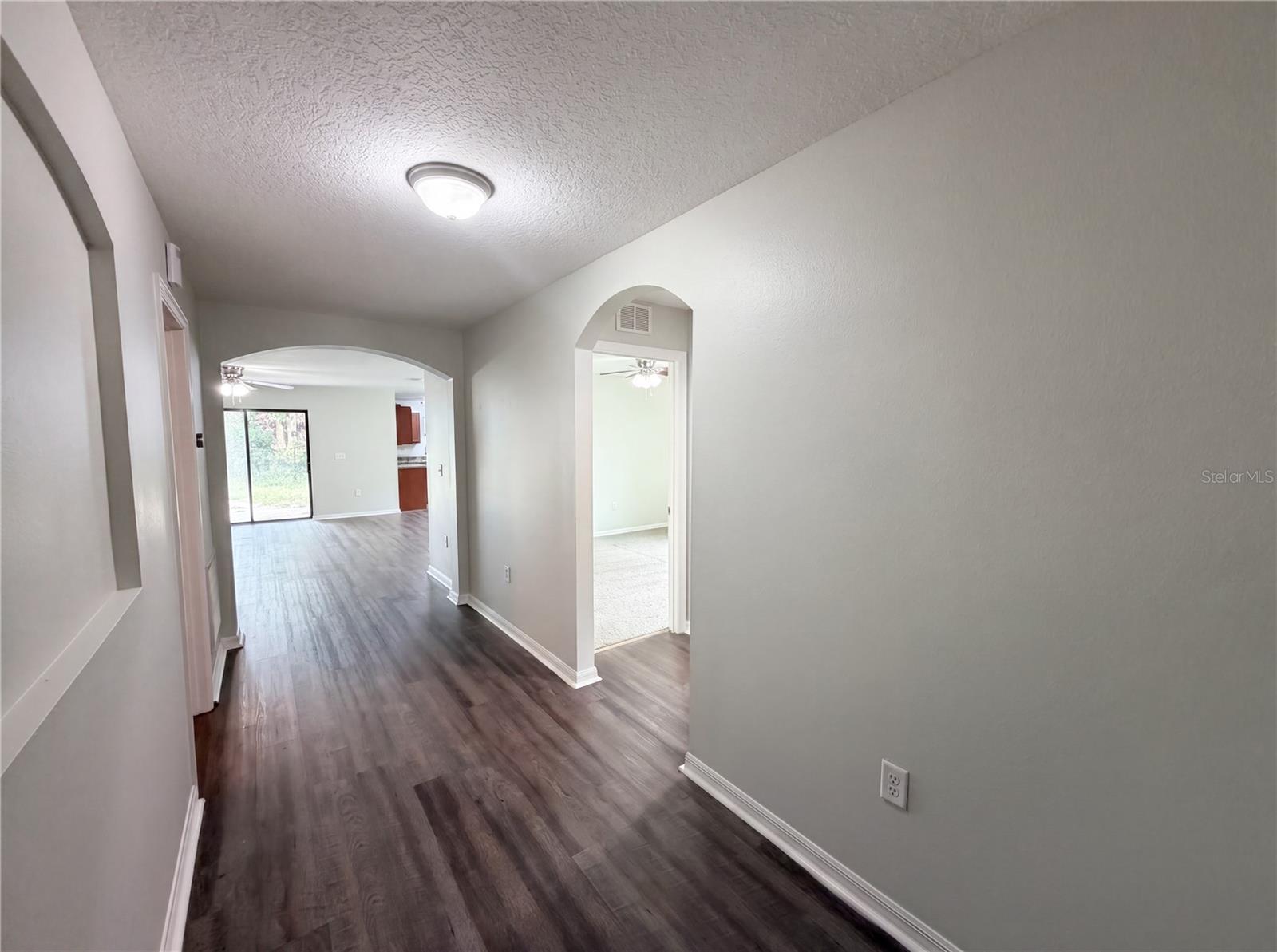 TAVARES CHELSEA OAKS SOUTH - Residential