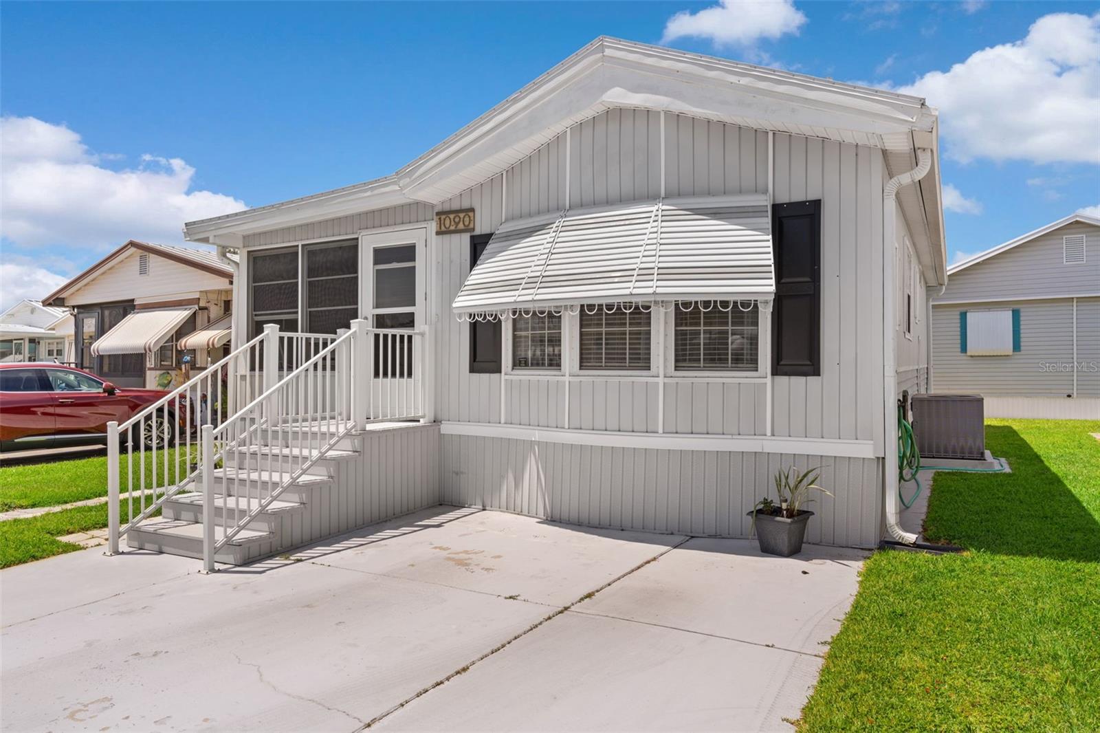 3333 26TH AVENUE E 1090