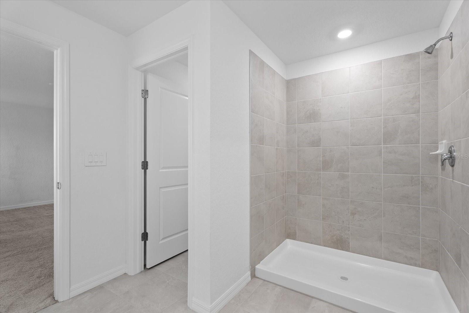 AURORA SUB - Residential