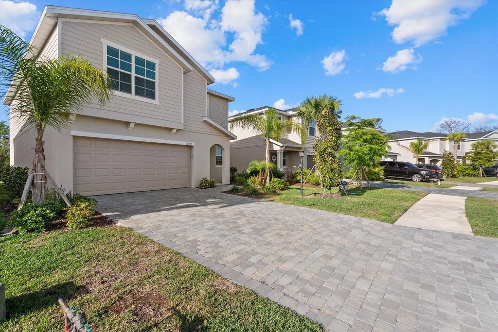 Photo of 13925 Lilac Sky Terrace, Bradenton, FL 34211 (MLS # A4687121)
