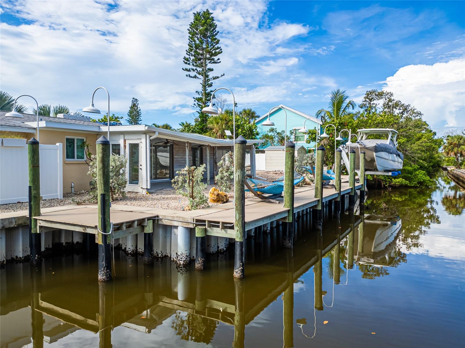 LONGBOAT KEY - Residential