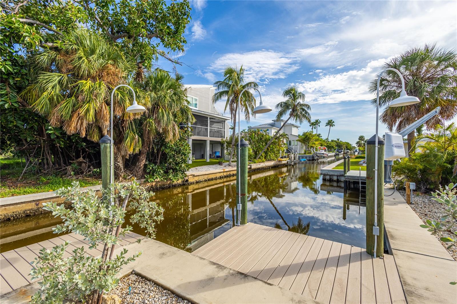 LONGBOAT KEY - Residential