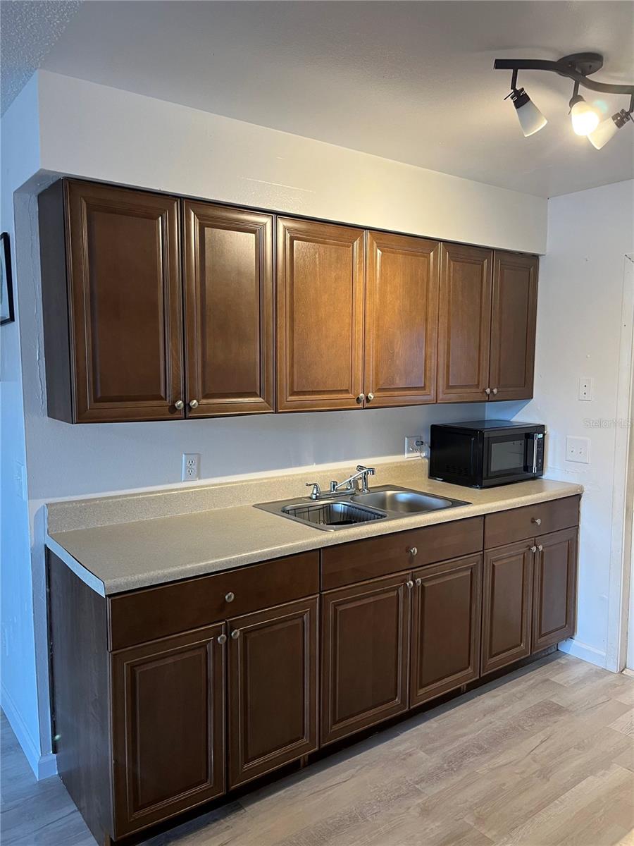 MEADOW COVE - Residential