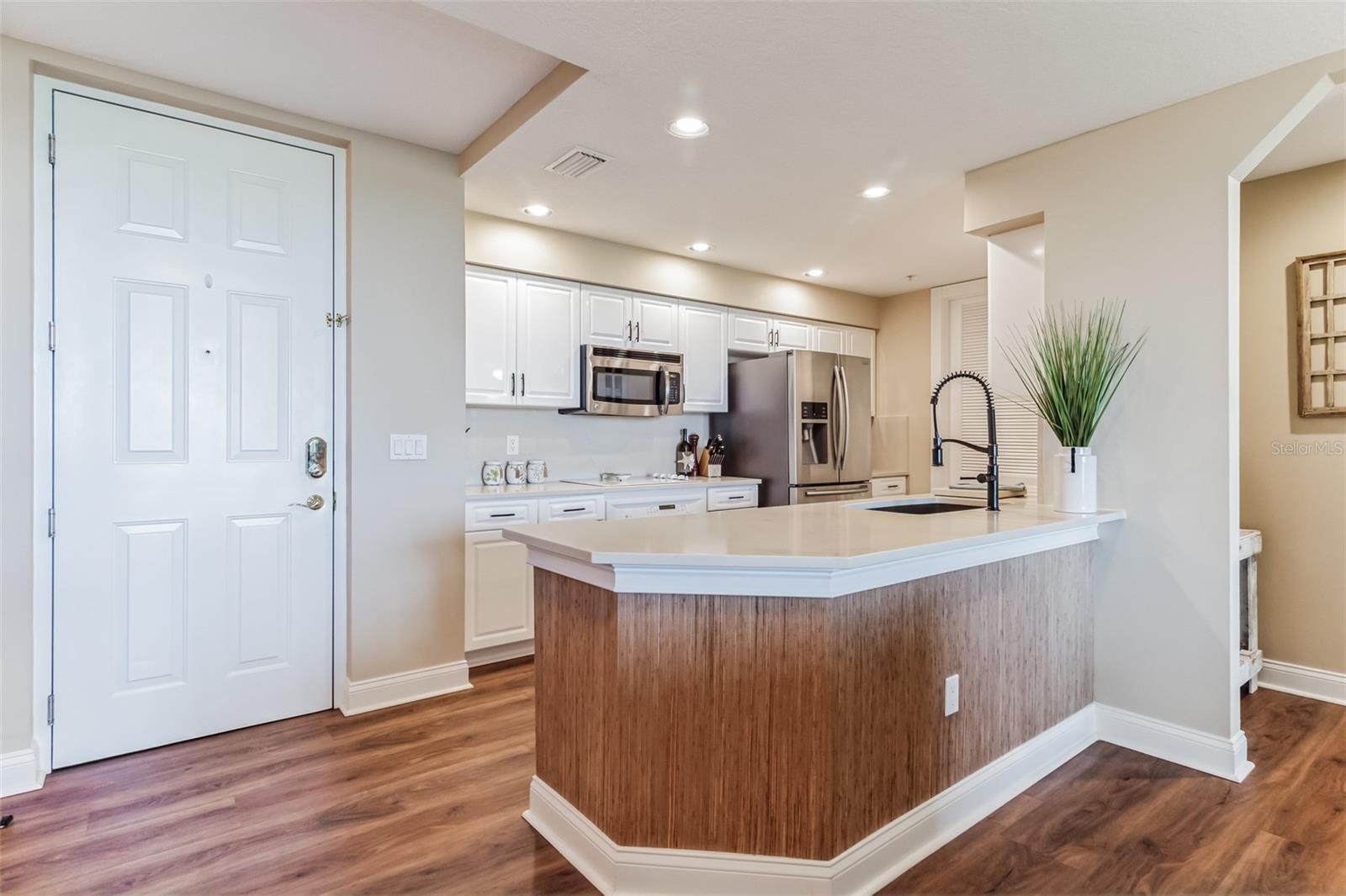 RIVERWALK AT HARBOUR VILLAGE - Residential