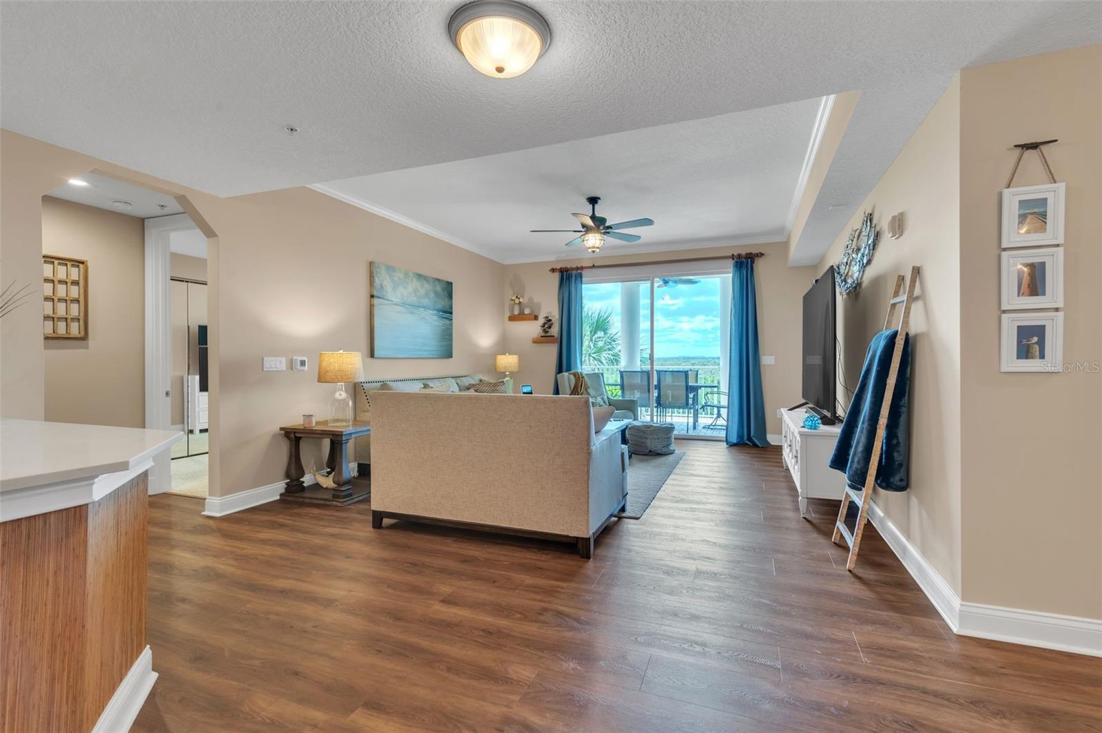 4672 RIVERWALK VILLAGE COURT 8203