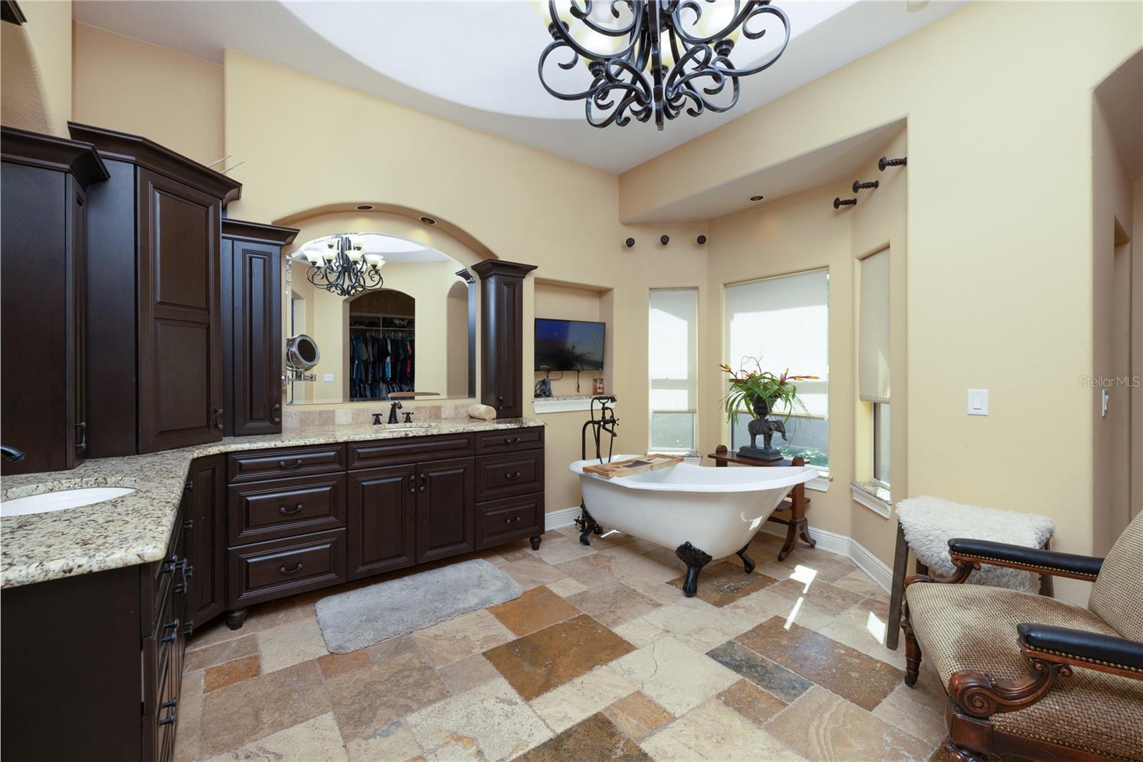 LAKE JESSAMINE SHORES/NORTH FLORIDA SHORES - Residential