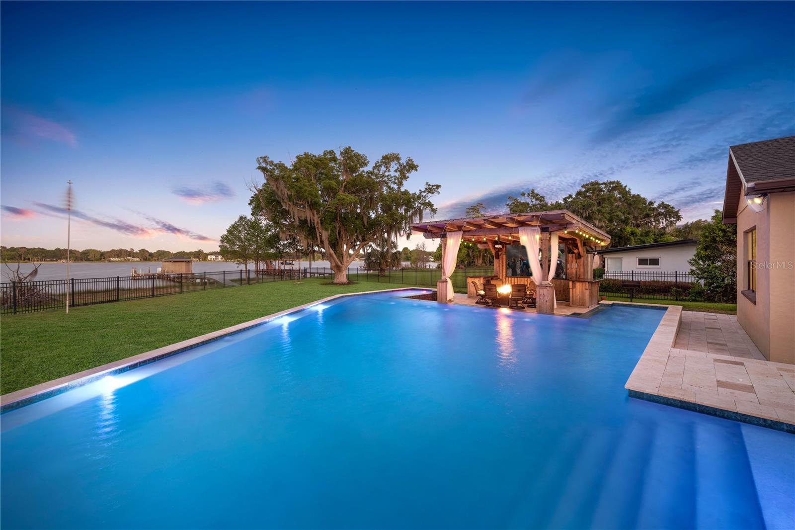 LAKE JESSAMINE SHORES/NORTH FLORIDA SHORES - Residential