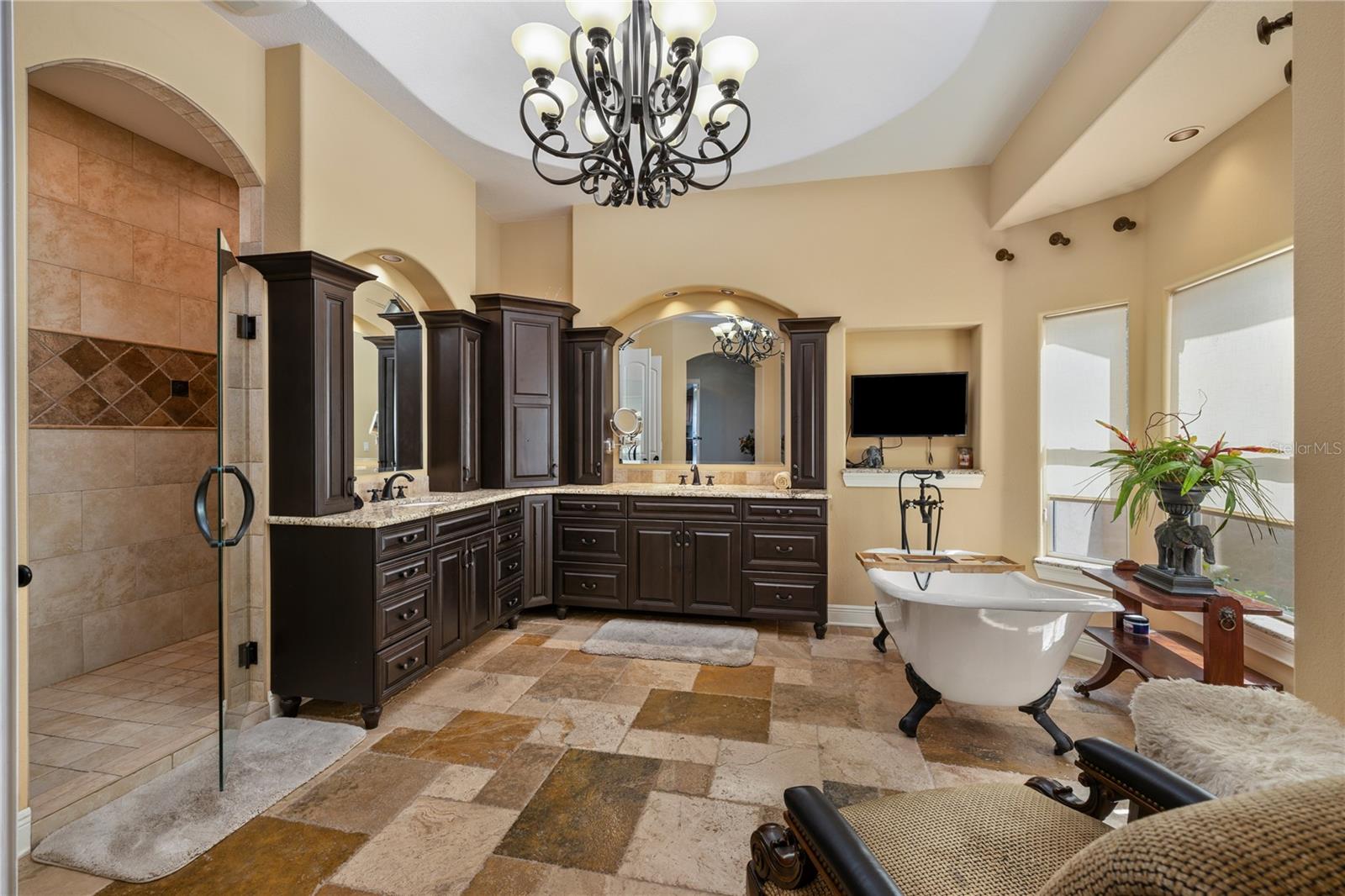 LAKE JESSAMINE SHORES/NORTH FLORIDA SHORES - Residential