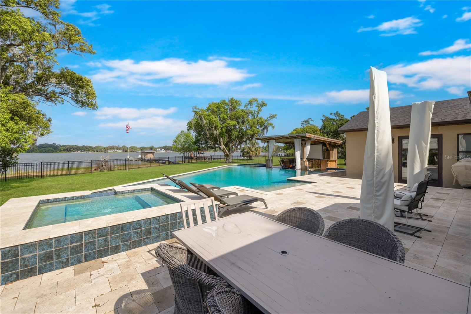 LAKE JESSAMINE SHORES/NORTH FLORIDA SHORES - Residential