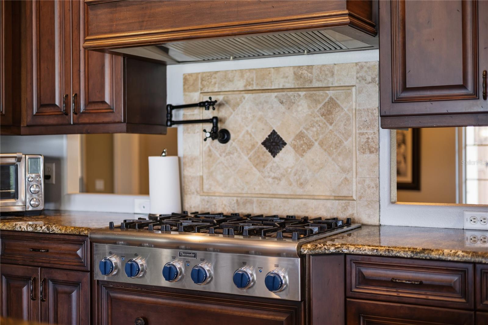 LAKE JESSAMINE SHORES/NORTH FLORIDA SHORES - Residential