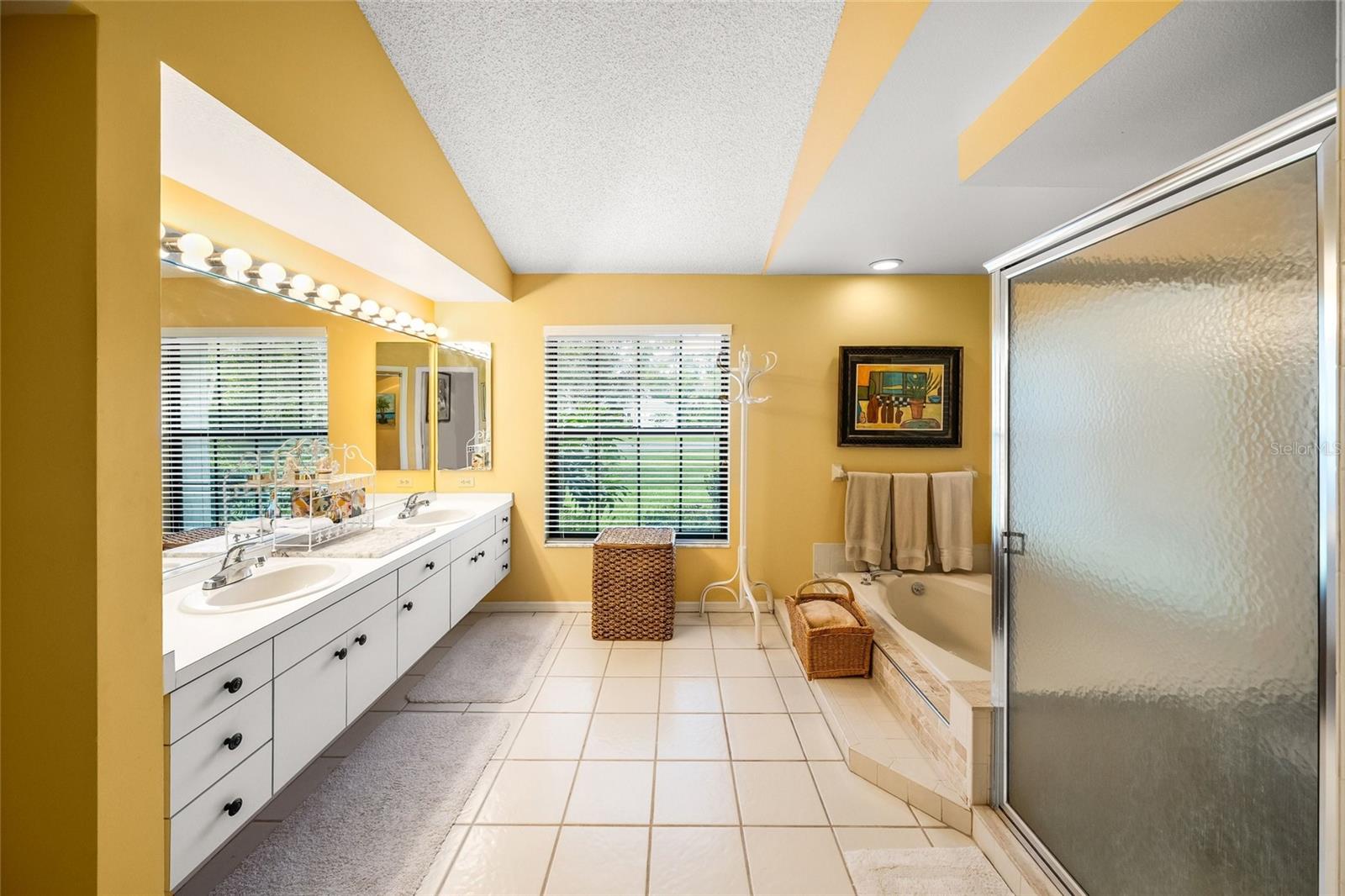 BENT TREE VILLAGE - Residential