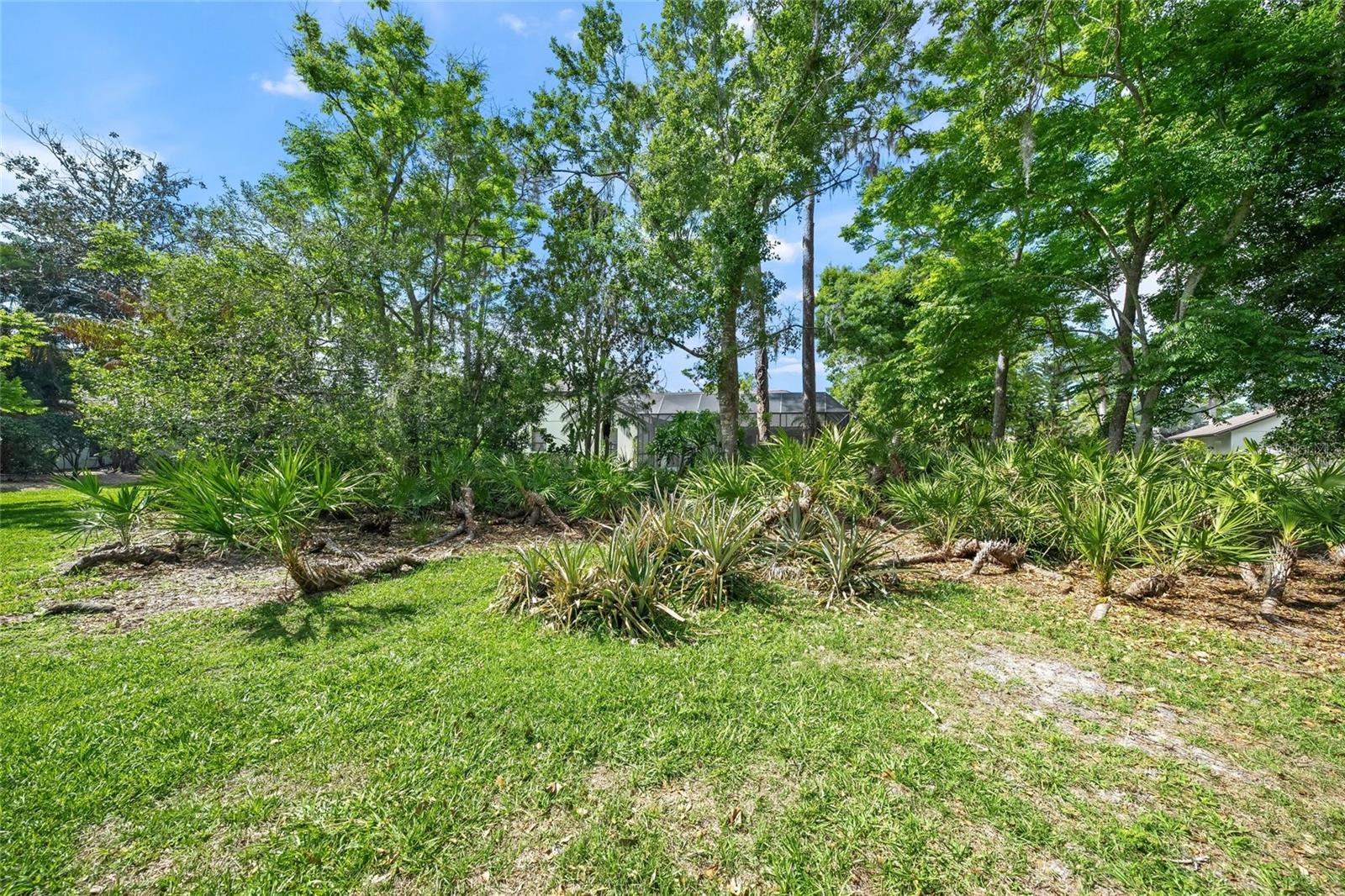 BENT TREE VILLAGE - Residential